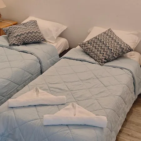 Salty Sandy Apartment